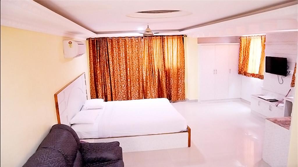 Hariharan Residency - Poonamallee Hotel Chennai Exterior photo