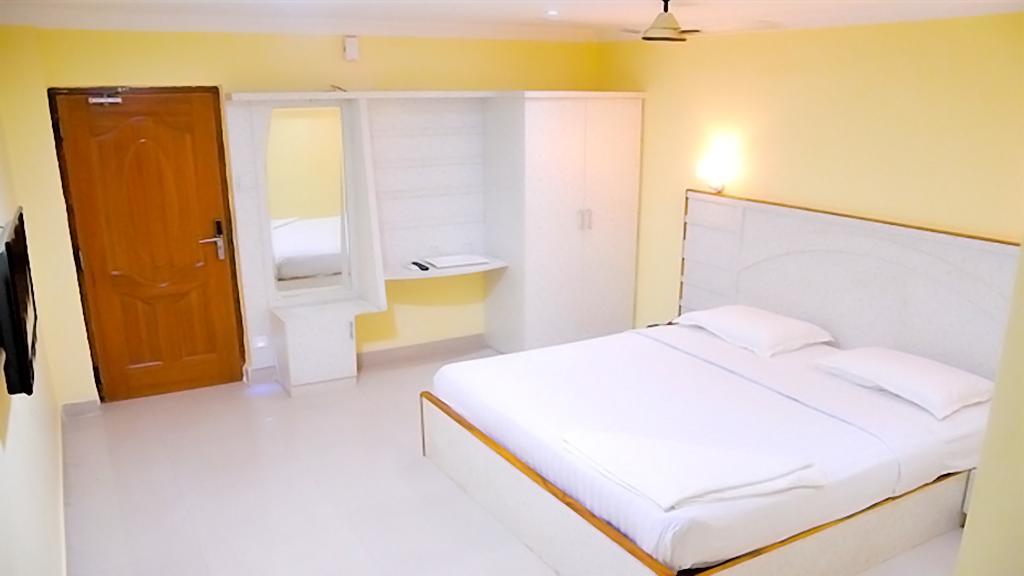 Hariharan Residency - Poonamallee Hotel Chennai Exterior photo